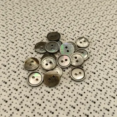 Bottone Madreperla Bordo Sottile Grigio Scuro Set013 03