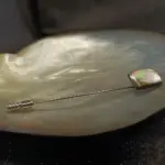 Spillone Cravatta Madreperla Grigia Gs002 01 - MakaMaga