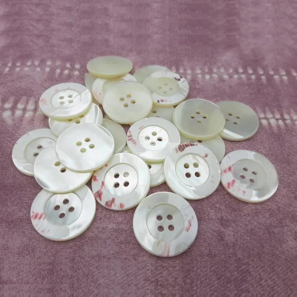 Bottone Madreperla Rovescio Bianco Set410 03 - MakaMaga